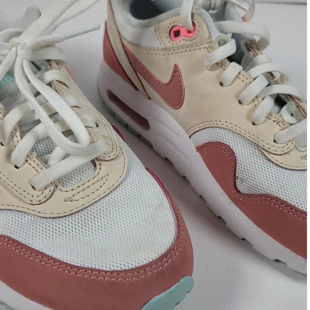 Nike Air Max 1 GS White Pink Sea Glass Sneakers DZ3307-101 Size 6Y